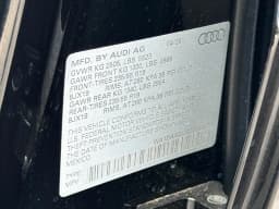 Audi Q5 Sportback Premium 2.0 TFSI quattro 2026 — side view