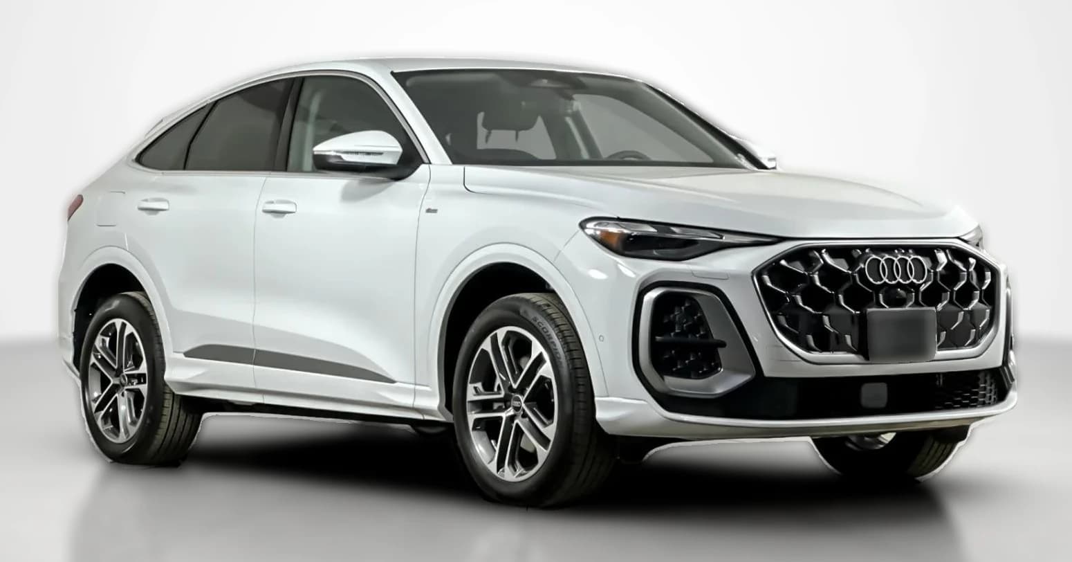 Audi Q5 Sportback Premium 2.0 TFSI quattro 2026 — side view