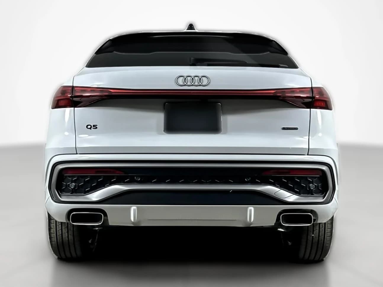 Audi Q5 Sportback Premium 2.0 TFSI quattro 2026 — side view
