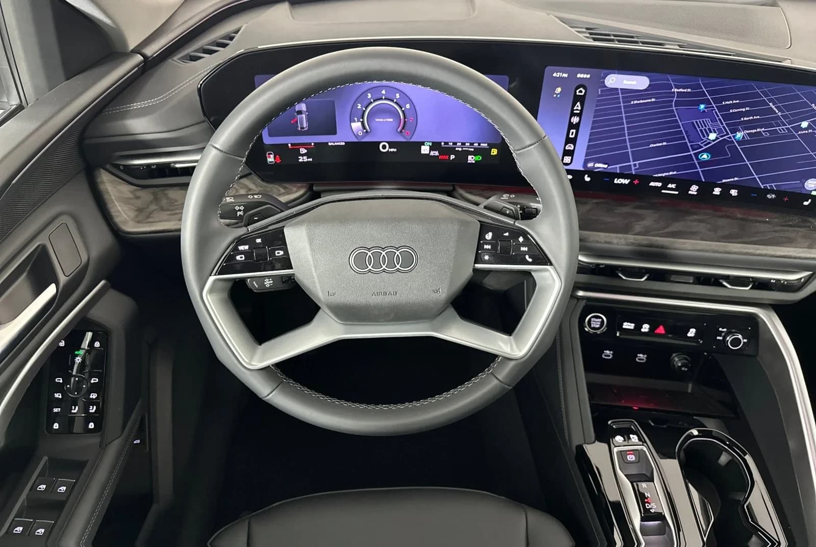 Audi Q5 Sportback Premium 2.0 TFSI quattro 2026 — side view