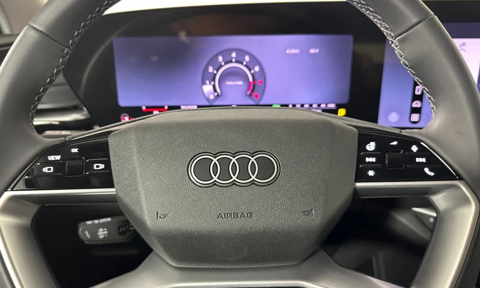 Audi Q5 Sportback Premium 2.0 TFSI quattro 2026 — side view