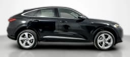 Audi Q5 Sportback Premium Plus 2.0 TFSI quattro 2026 — side view