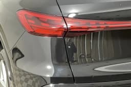 Audi Q5 Sportback Premium Plus 2.0 TFSI quattro 2026 — side view