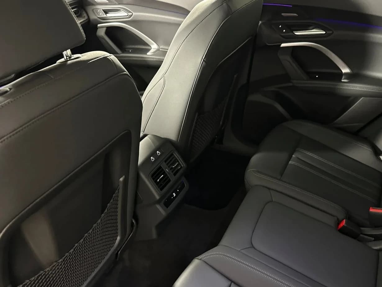 Audi Q5 Sportback Premium Plus 2.0 TFSI quattro 2026 — side view