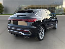 Audi Q5 Sportback Premium Plus 2.0 TFSI quattro 2026 — side view
