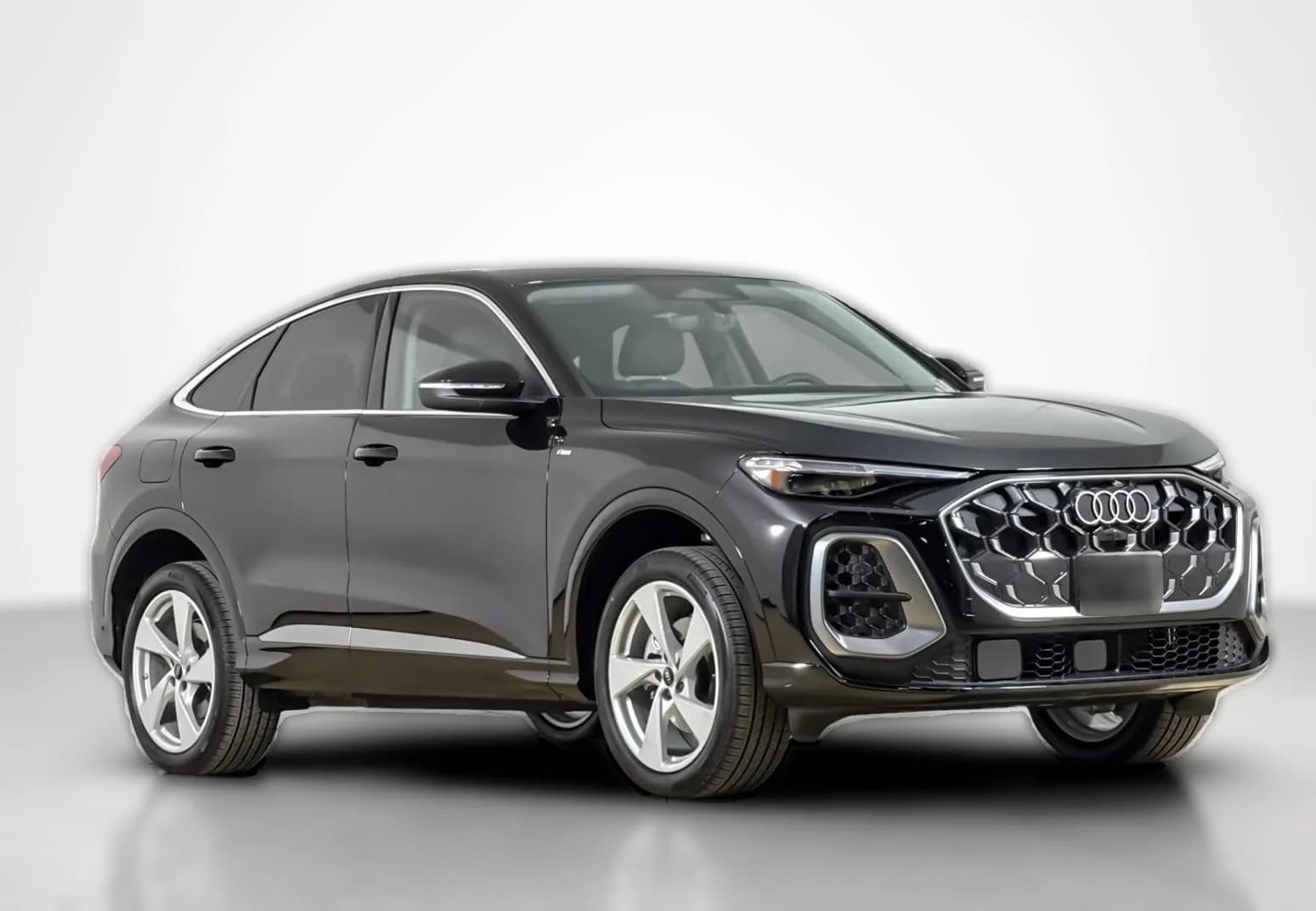 Audi Q5 Sportback Premium Plus 2.0 TFSI quattro 2026 — side view