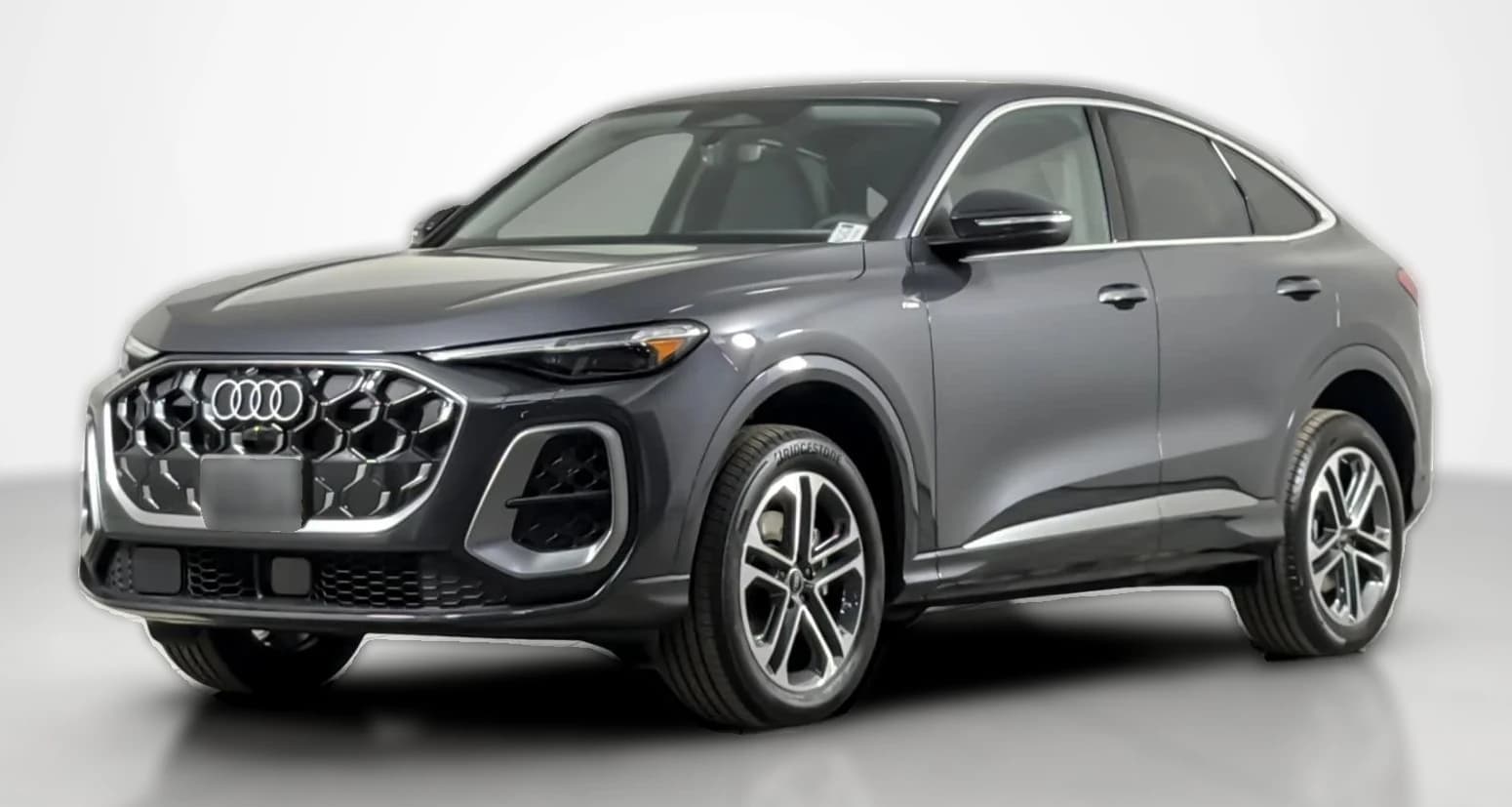 Audi Q5 Sportback Premium Plus 2.0 TFSI quattro 2026 — side view