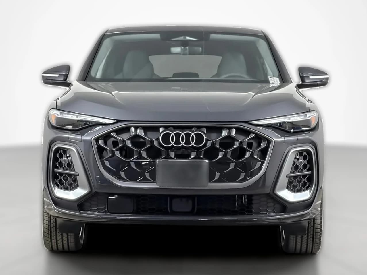 Audi Q5 Sportback Premium Plus 2.0 TFSI quattro 2026 — side view