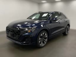 Audi Q8 Premium Plus quattro 2026 — side view