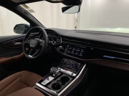 Audi Q8 Premium Plus quattro 2026 — side view