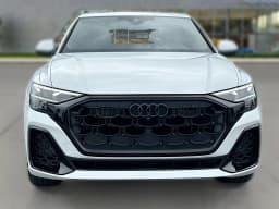 Audi Q8 Premium Plus quattro 2026 — side view