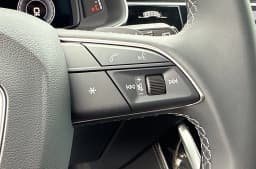 Audi Q8 Premium Plus quattro 2026 — side view