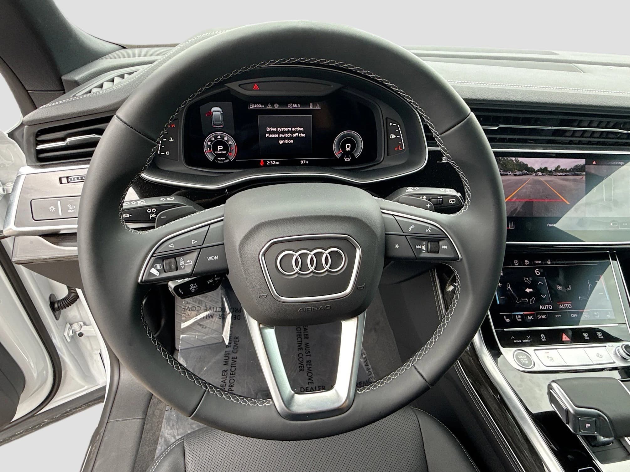 Audi Q8 Premium Plus quattro 2026 — side view