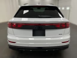 Audi Q8 Prestige quattro 2026 — side view