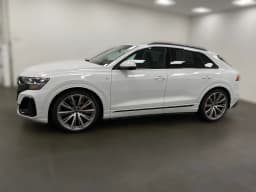Audi Q8 Prestige quattro 2026 — side view