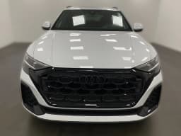 Audi Q8 Prestige quattro 2026 — side view