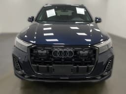 Audi Q7 Premium Plus 45 quattro 2026 — side view
