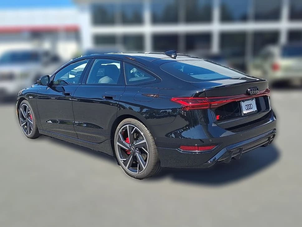 Audi S6 e-tron Prestige quattro 2027 — side view