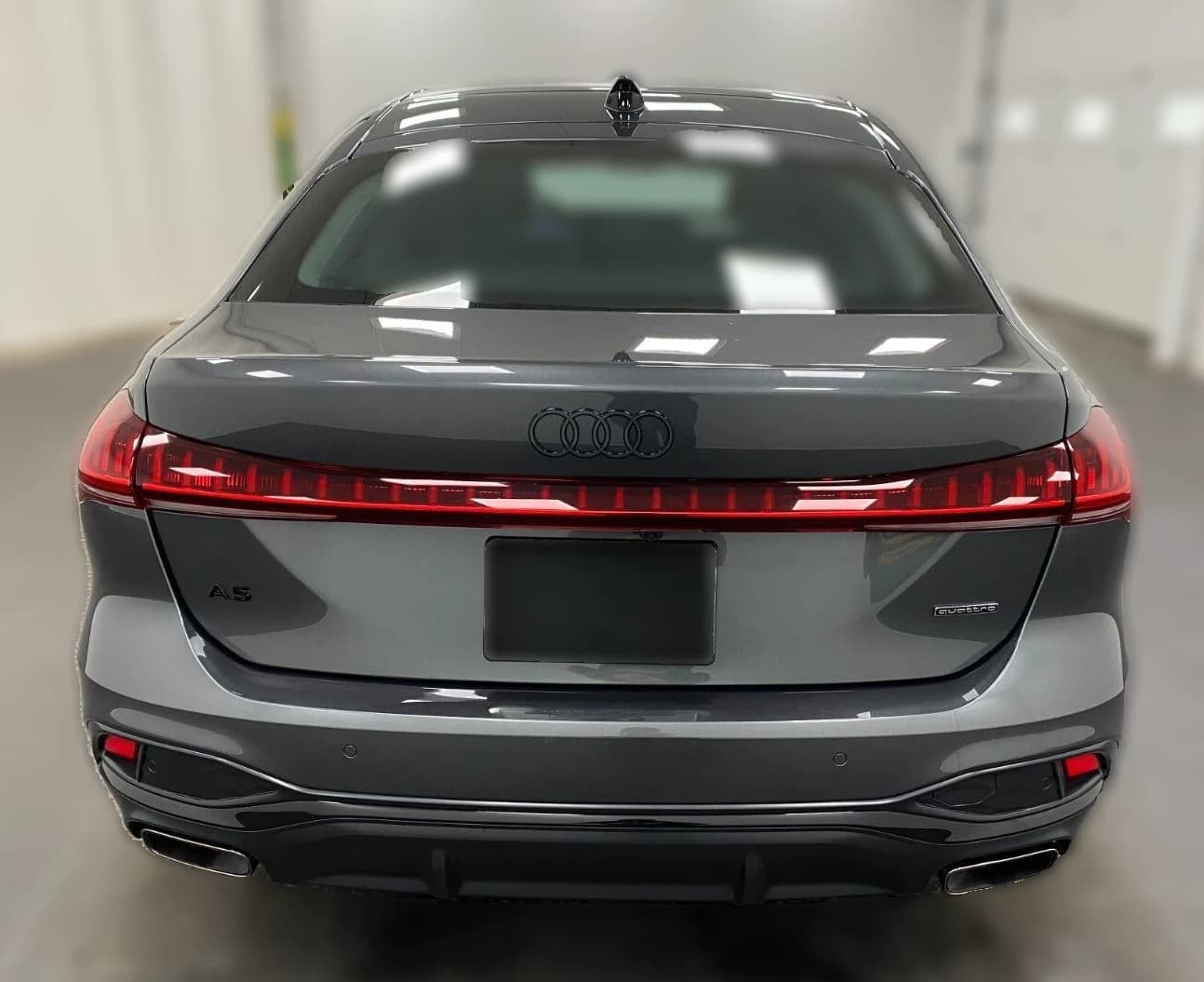 Audi A5 Premium 2.0 TFSI quattro 2026 — side view