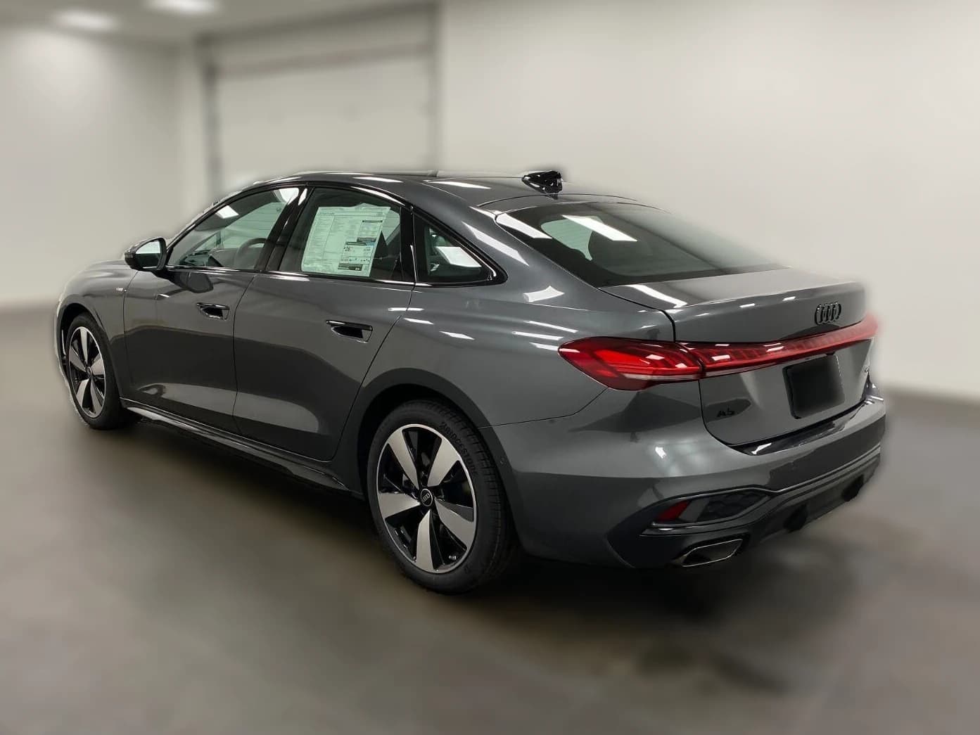 Audi A5 Premium 2.0 TFSI quattro 2026 — side view