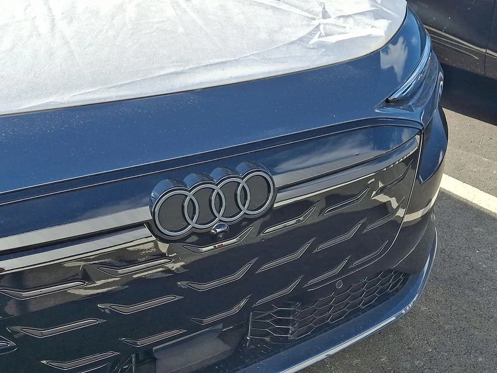 Audi A6 e-tron Premium Plus quattro 2027 — side view