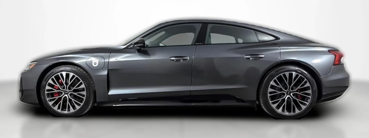 Audi S e-tron GT Premium Plus quattro 2026 — side view