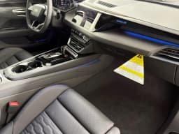 Audi S e-tron GT Premium Plus quattro 2026 — side view