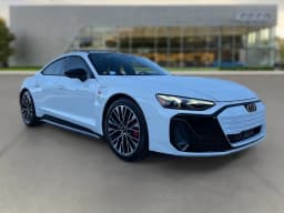 Audi S e-tron GT Prestige quattro 2026 — side view