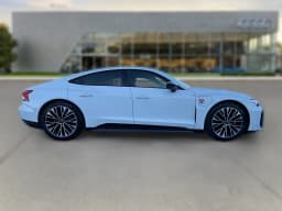 Audi S e-tron GT Prestige quattro 2026 — side view