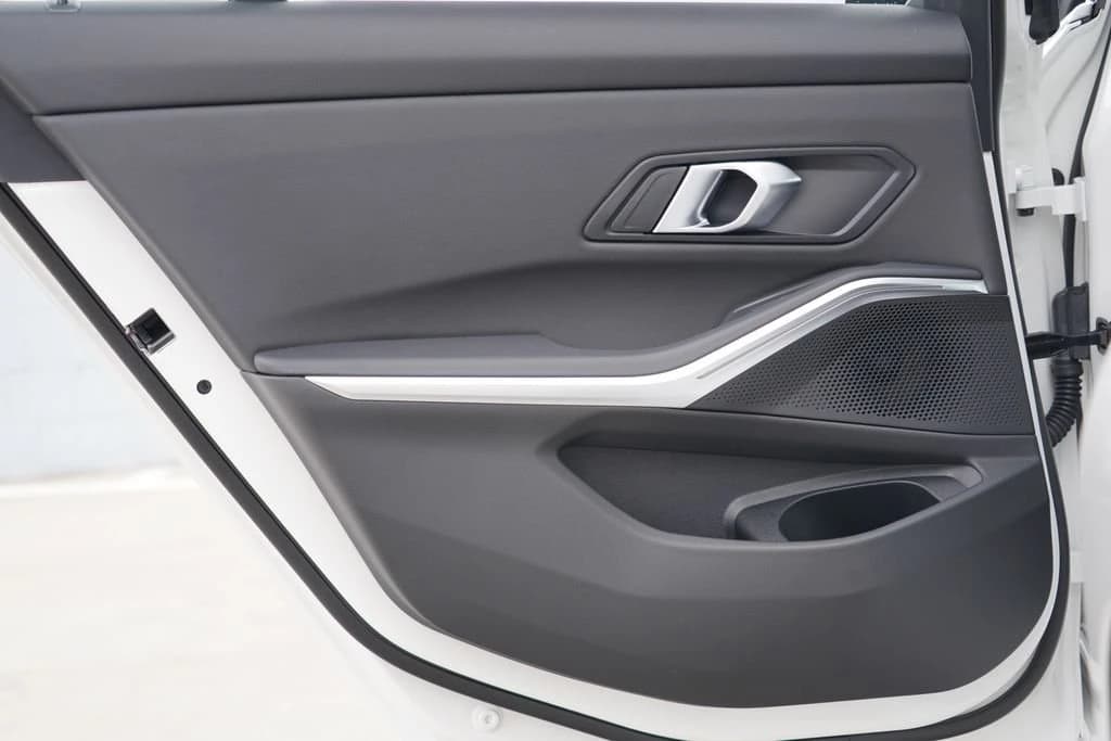 BMW 3 Series 330i Sedan 2026 — side view