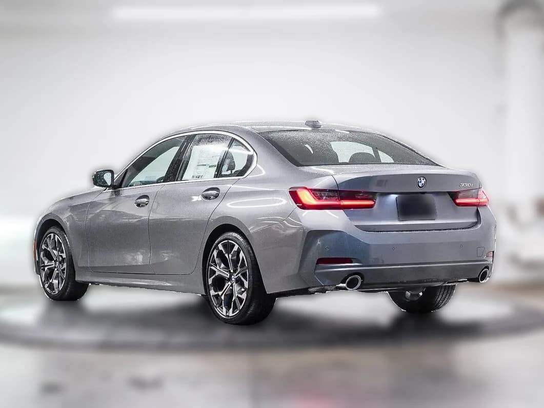 BMW 3 Series 330i Sedan 2026 — side view