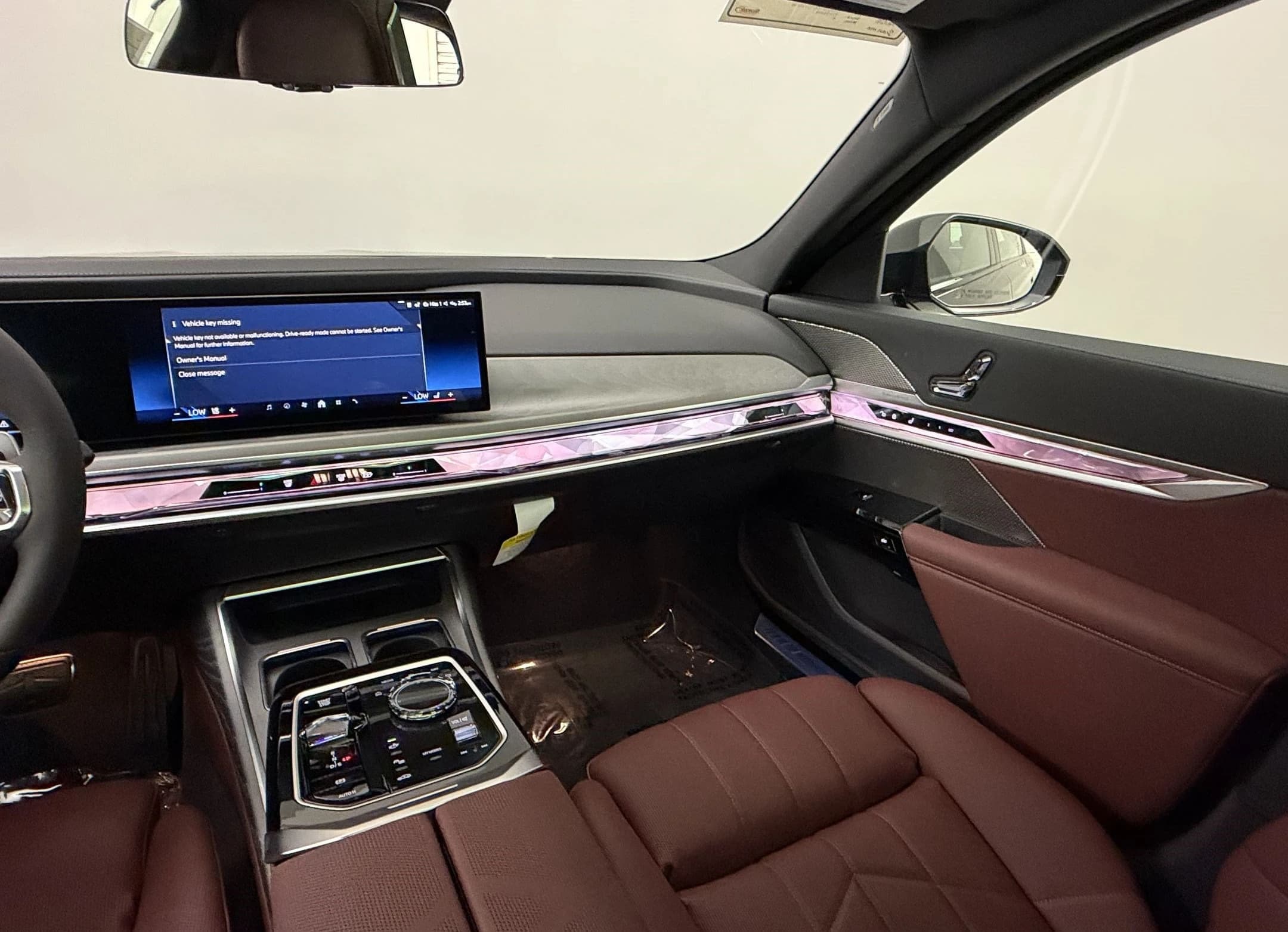 BMW 7 Series 740i Sedan 2026 — side view