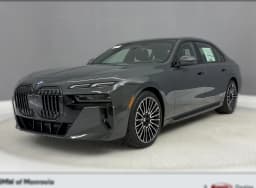 BMW 7 Series 740i Sedan 2026 — side view