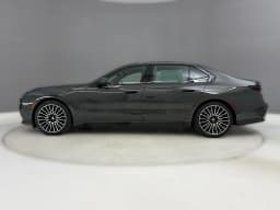 BMW 7 Series 740i Sedan 2026 — side view