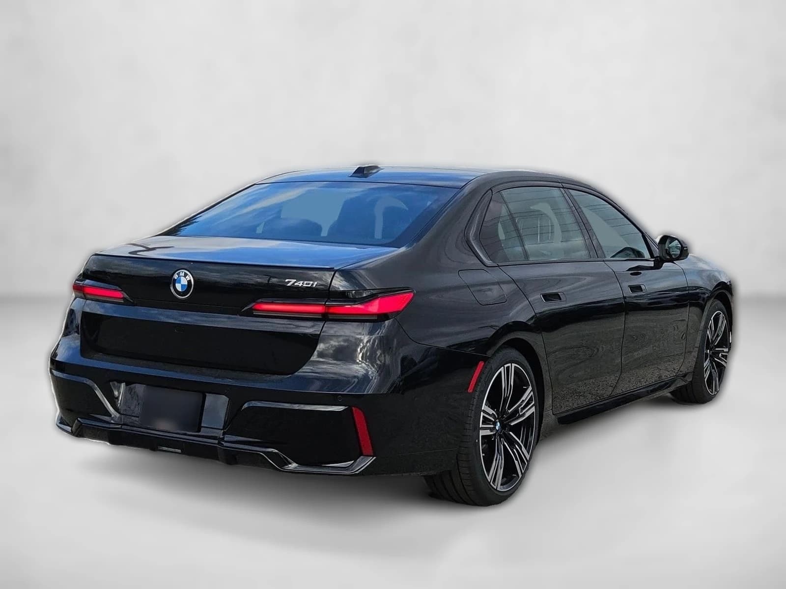 BMW 7 Series 740i Sedan 2026 — side view
