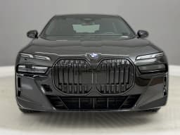 BMW 7 Series 740i Sedan 2026 — side view