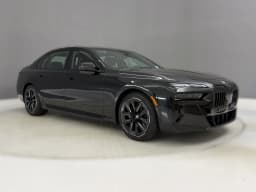 BMW 7 Series 740i Sedan 2026 — side view