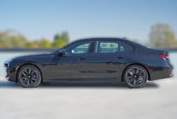 BMW 7 Series 740i Sedan 2026 — side view