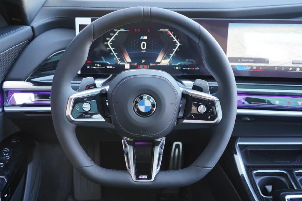 BMW 7 Series 740i Sedan 2026 — side view