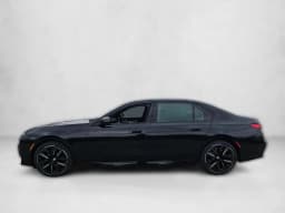 BMW 7 Series 740i Sedan 2026 — side view