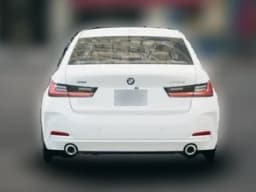 BMW 3 Series 330i xDrive Sedan 2026 — side view
