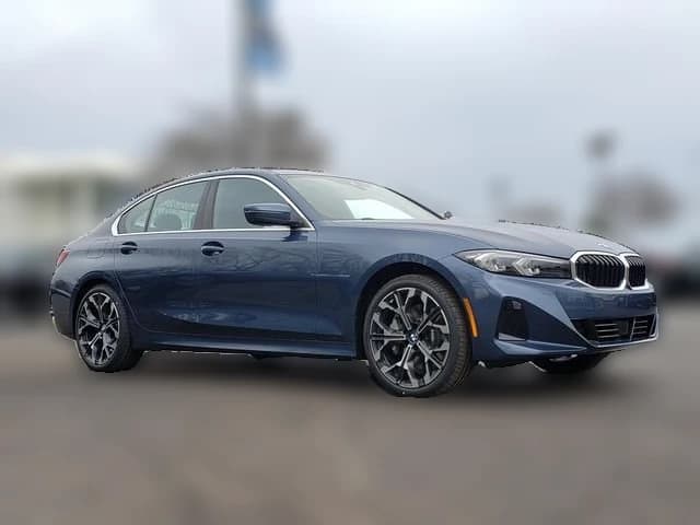 BMW 3 Series 330i xDrive Sedan 2026 — side view