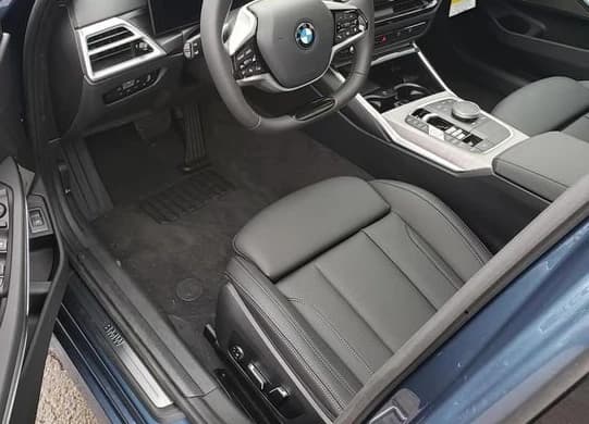 BMW 3 Series 330i xDrive Sedan 2026 — side view