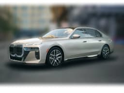 BMW 7 Series 740i xDrive Sedan 2026 — side view