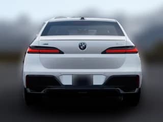 BMW 7 Series 740i xDrive Sedan 2026 — side view