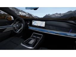 BMW 7 Series 740i xDrive Sedan 2026 — side view