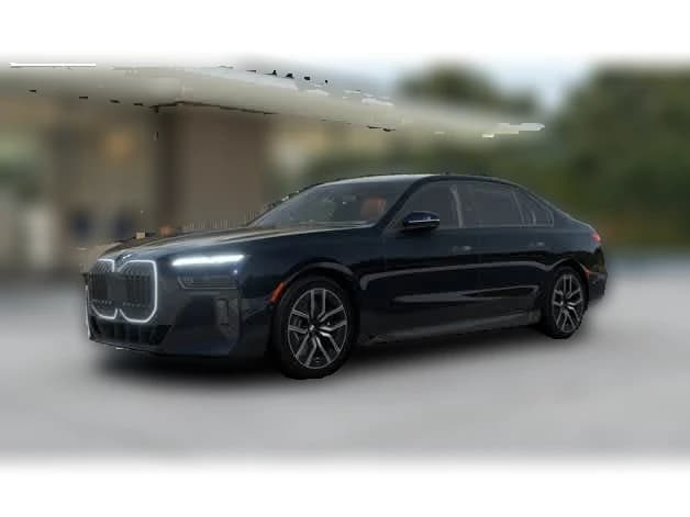BMW 7 Series 740i xDrive Sedan 2026 — side view