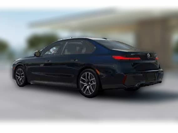 BMW 7 Series 740i xDrive Sedan 2026 — side view