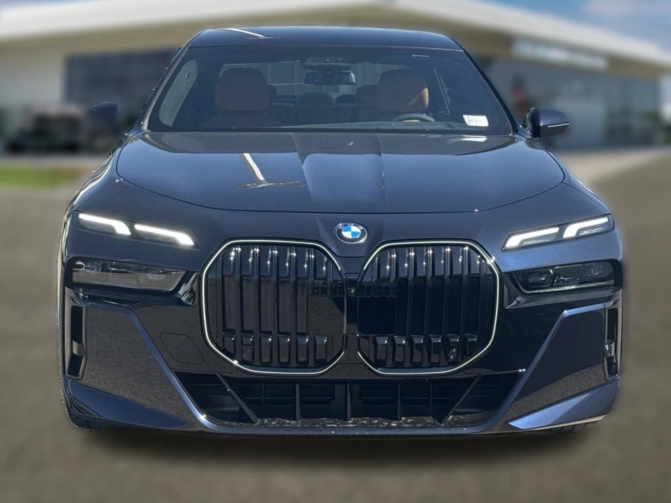BMW 7 Series 740i xDrive Sedan 2026 — side view