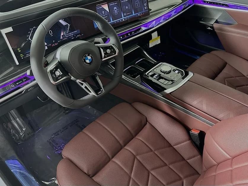 BMW 7 Series 760i xDrive Sedan 2026 — side view